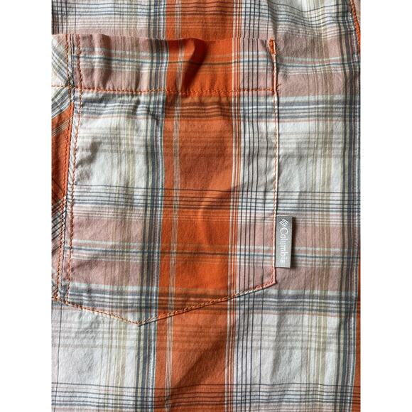 Columbia Men's Decoy Rock Short Sleeve Shirt Orange Plaid Omni Wick Size Large - Picture 3 of 6